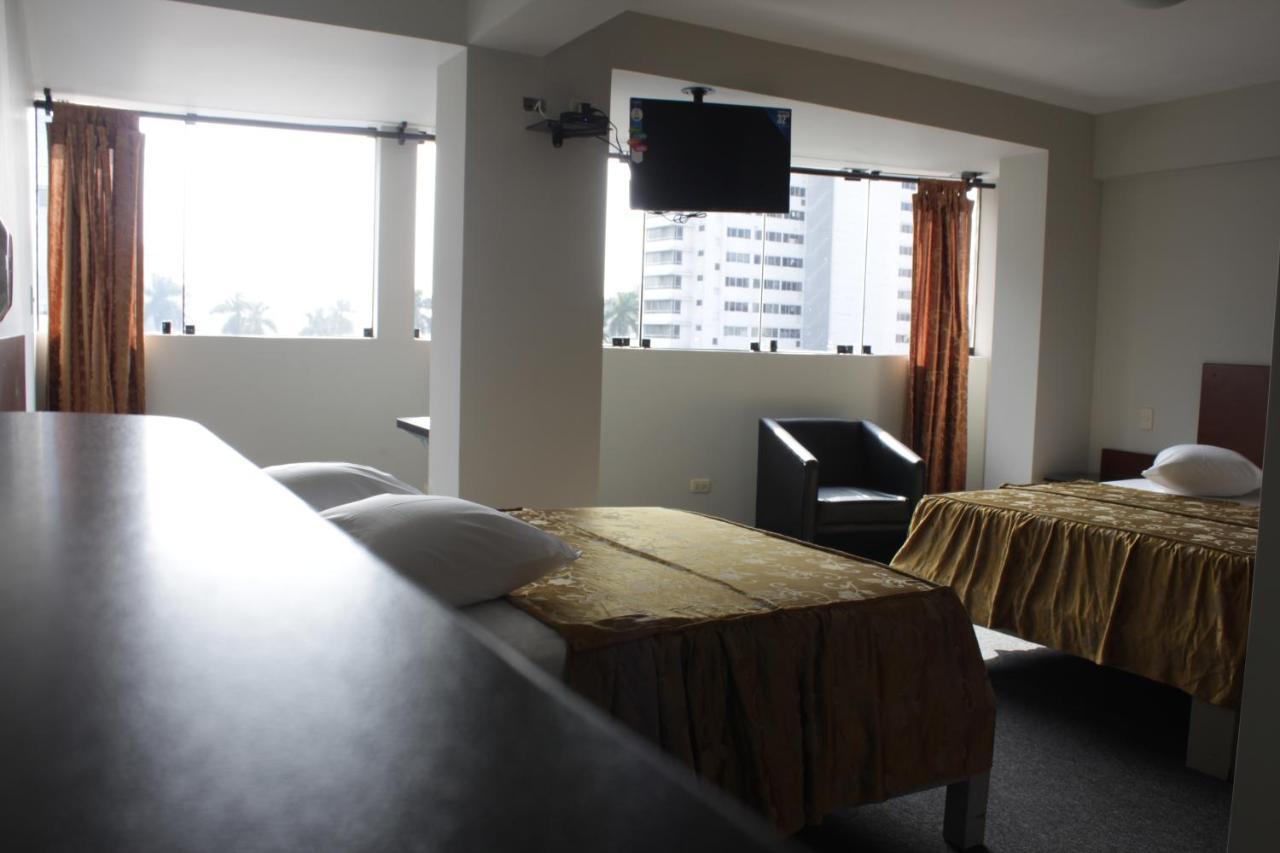 Hostal Bond Lima Exterior foto